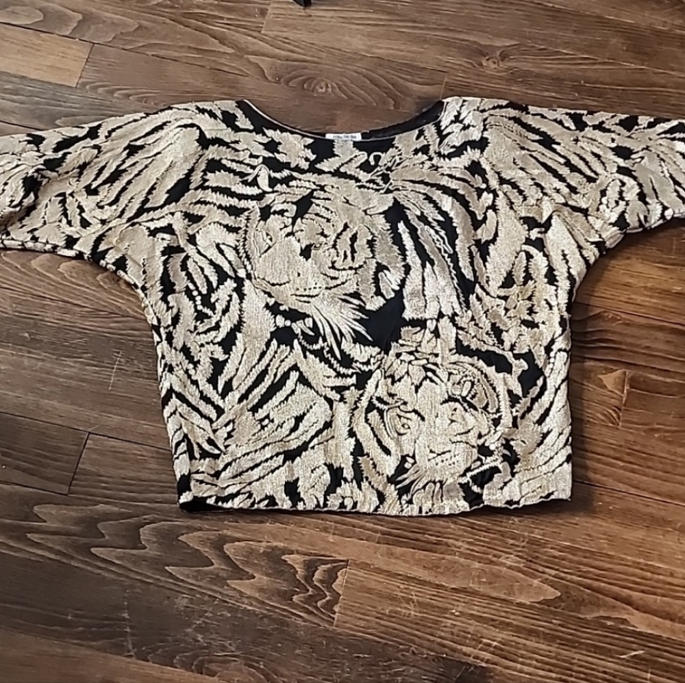 Vintage Modissa by Reine aside silk top with gold